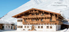 DORFSTADLS Landhaus